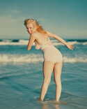  / Marilyn Monroe 1949 / Andre de Dienes