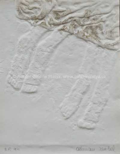  / Nohy proti sobě s draperií / Olbram Zoubek