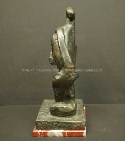  / Stojící žena / Emil Filla