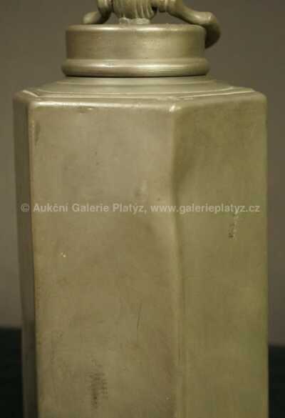  / Šestiboká nádoba s uzávěrem / 