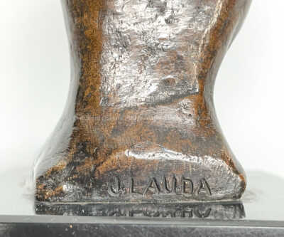  / Stojící dívka / Jan Lauda