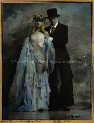  / Novomanželé / Jan Saudek