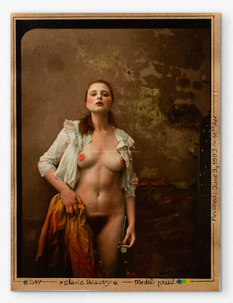 Jan Saudek - Dana and her awesome Legs