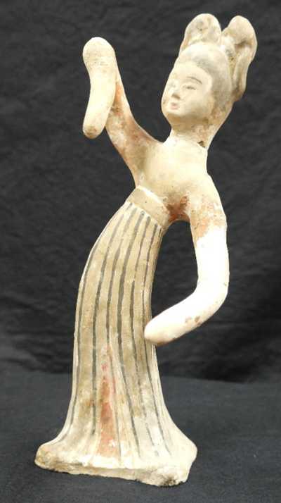  / Terakotová figura tanečnice (Čína) / 