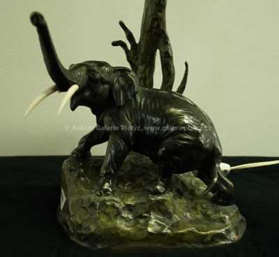  / Stolní lampa /   Autor neurčen